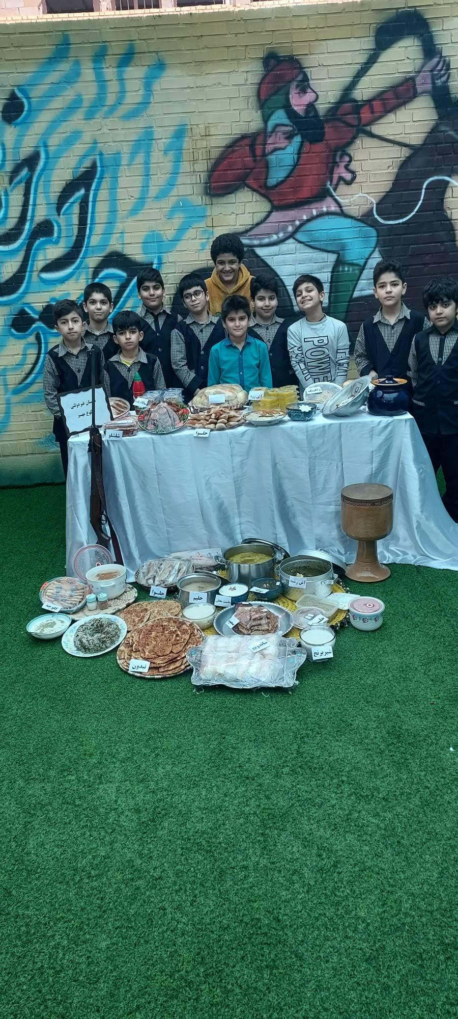 جشنواره غذاهای سنتی (بومی محلی)